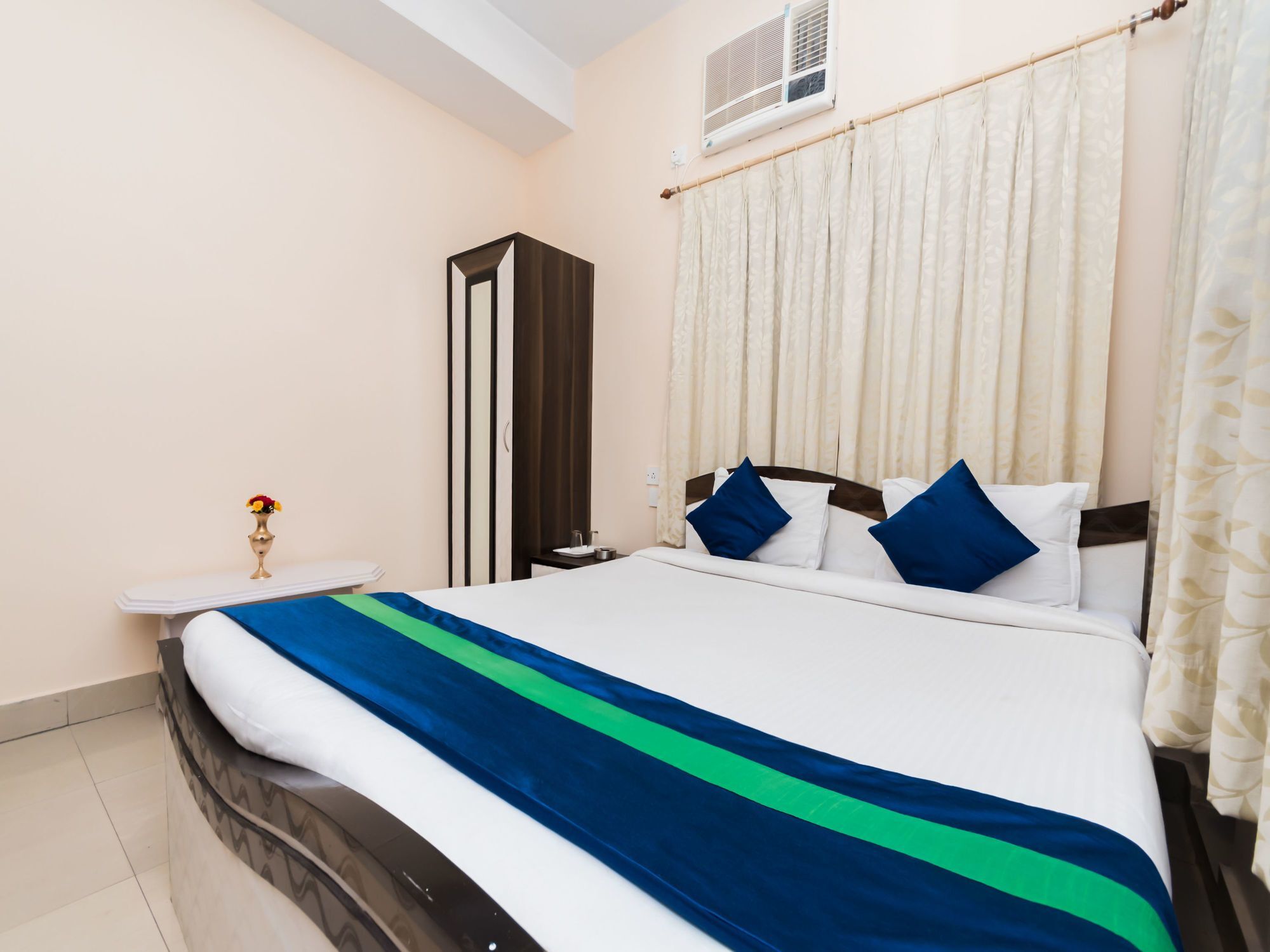 Oyo 8998 Hotel Aayash Liluāh 외부 사진