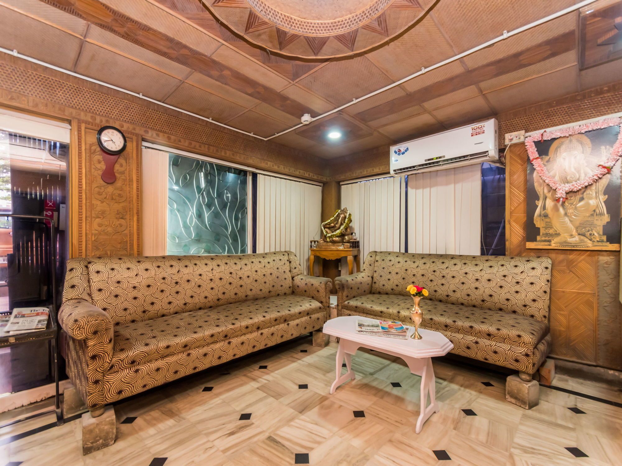 Oyo 8998 Hotel Aayash Liluāh 외부 사진